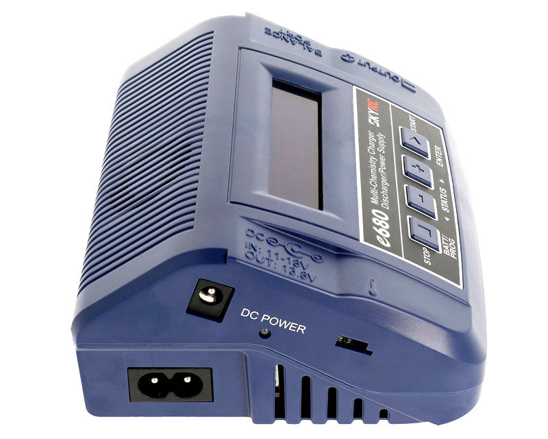 SkyRC Multifunktions Ladegerät e680 AC/DC 230V/12V